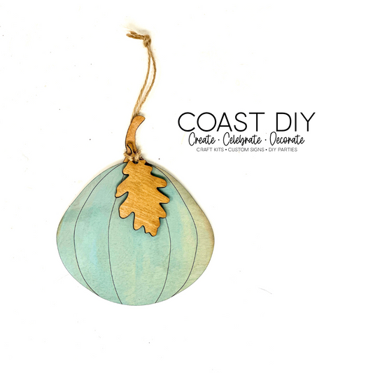 Pumpkin and Oak Leaf Tag