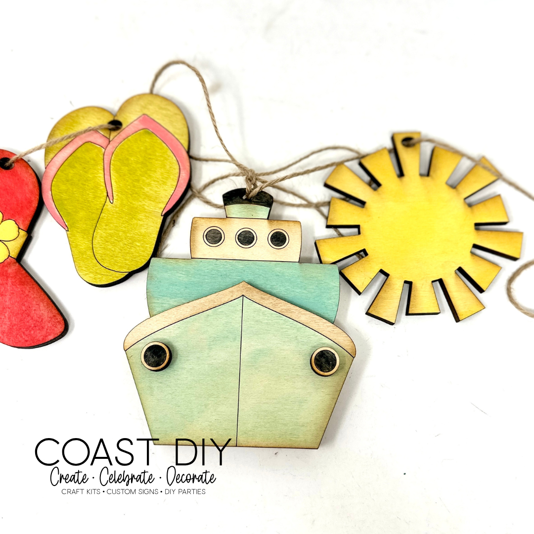 Cruise Garland/Ornaments