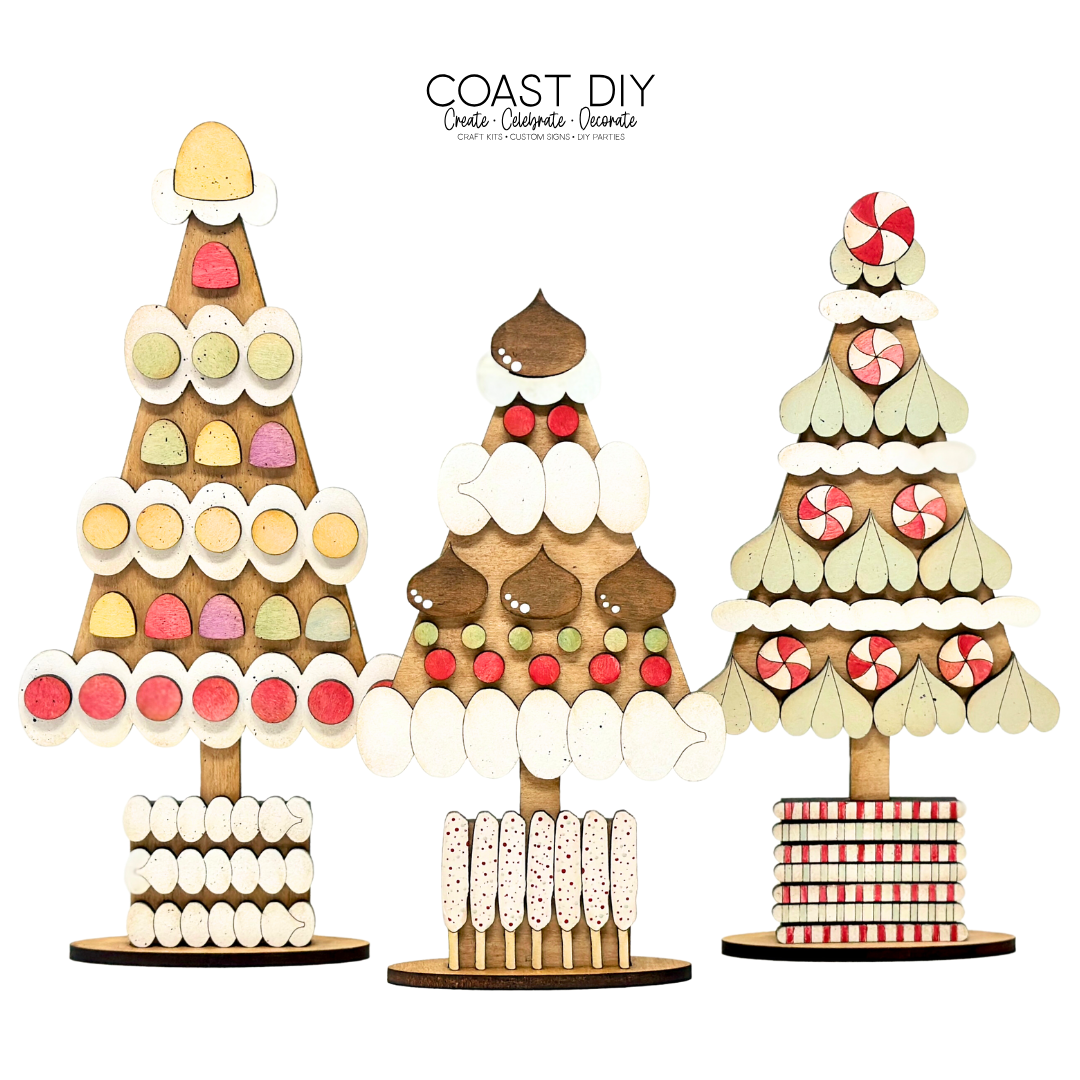 Gingerbread Tree Shelf Sitters