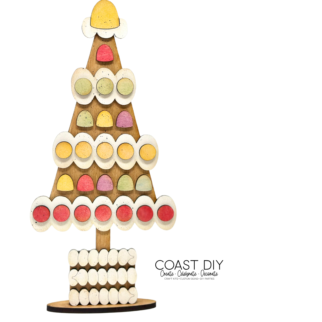 Gingerbread Tree Shelf Sitters