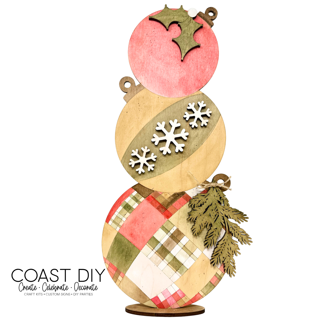 Stacked Ornaments Craft Kit - Plaid