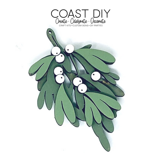 Mistletoe Tag/Ornament Kit